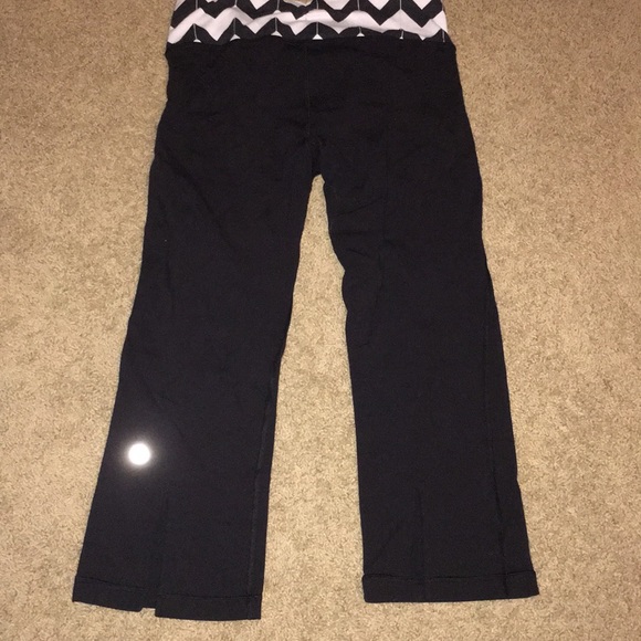 Lululemon Capri size 6 - Picture 2 of 3
